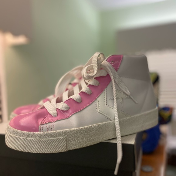 Converse Shoes Converse High Top Patton Leather Pink And White